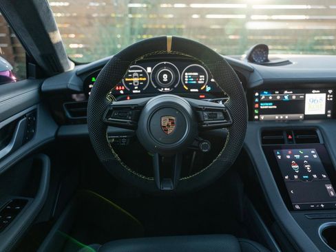 Used 2022 Porsche Taycan Turbo S image 56