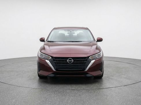 Used 2025 Nissan Sentra SV image 2