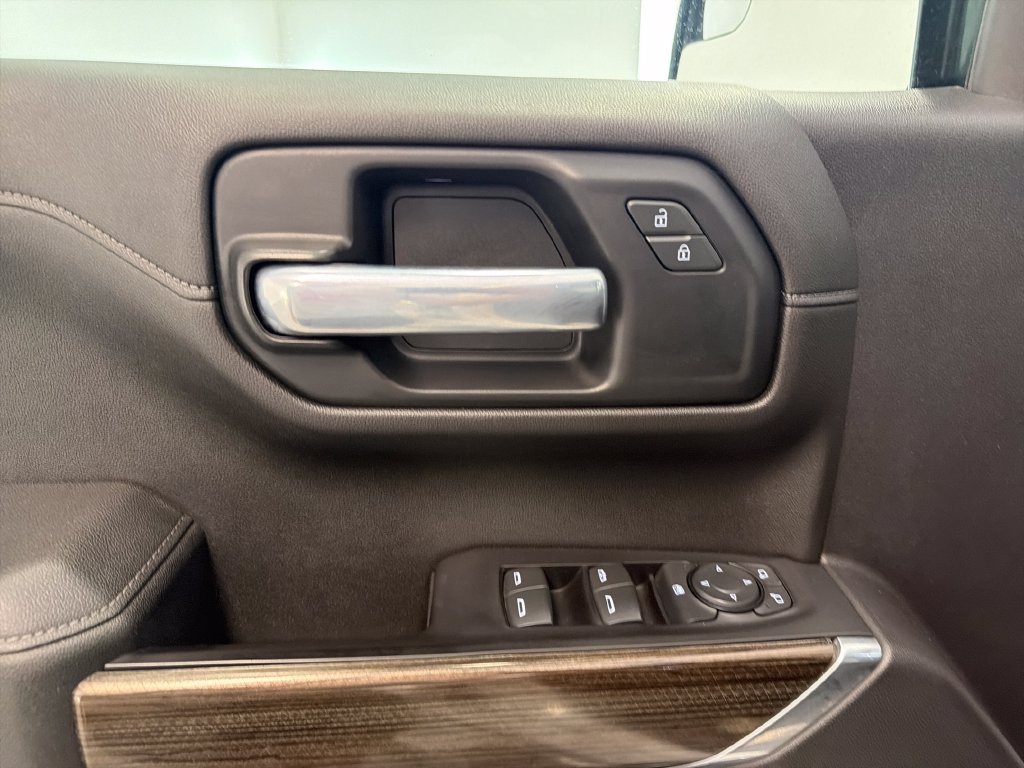 Used 2021 Chevrolet Silverado 1500 RST AWD/4WD image 13
