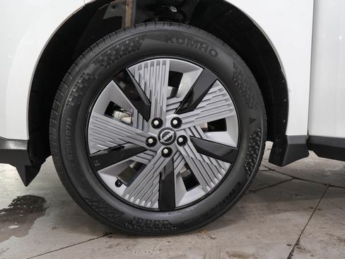 Used 2025 Nissan Murano SL AWD/4WD image 31