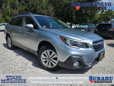 Used 2019 Subaru Outback 2.5i Premium AWD/4WD image 1
