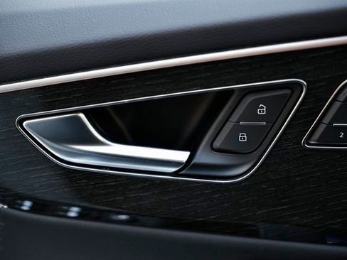 New 2026 Audi Q8 Premium Plus image 15