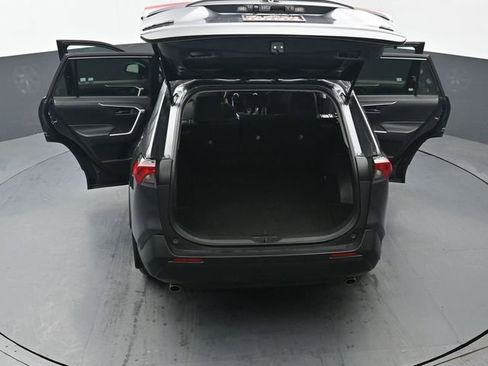 Used 2023 Toyota RAV4 LE AWD/4WD image 44