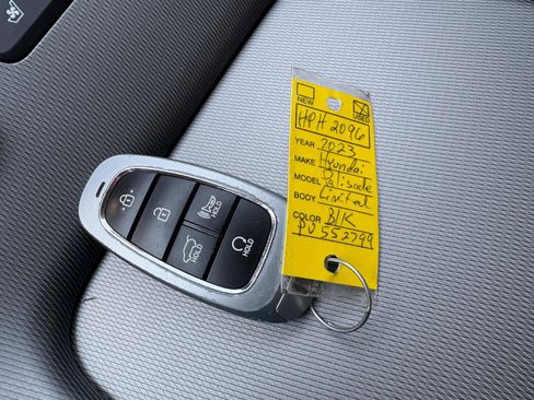 Used 2023 Hyundai Palisade Limited FWD image 43
