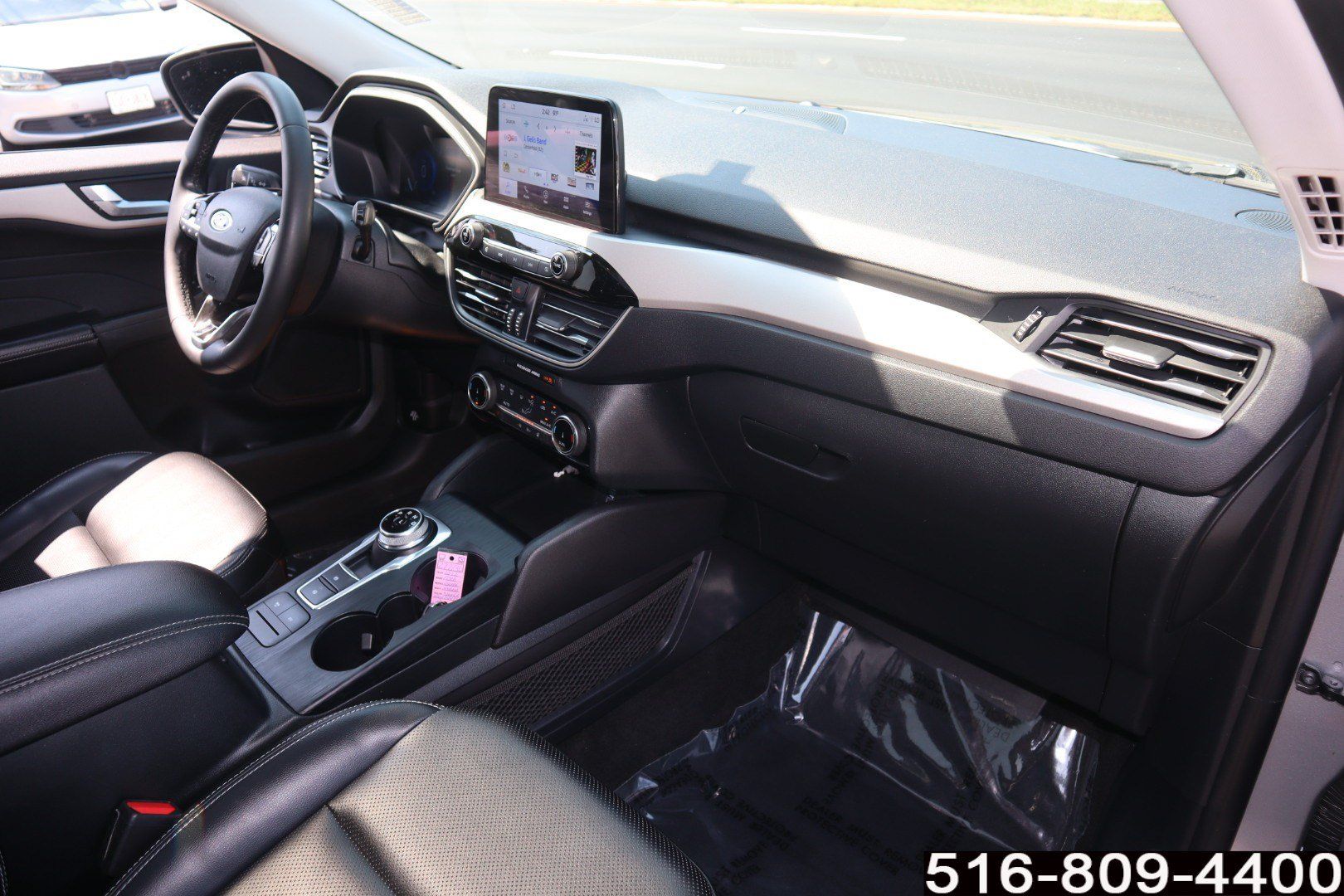 Used 2022 Ford Escape SEL w/ Technology Package FWD image 21