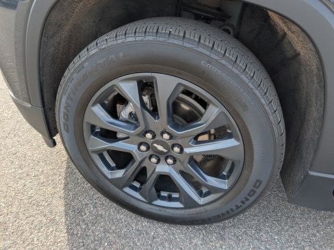 Used 2021 Chevrolet Traverse RS image 15