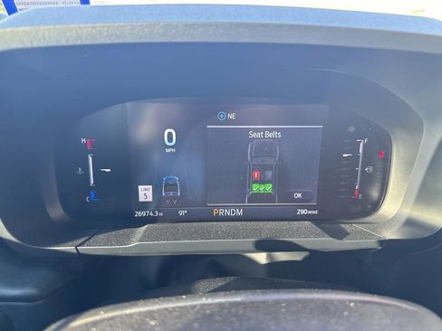 Used 2025 Ford Maverick Lobo AWD/4WD image 14