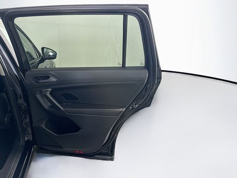 Used 2024 Volkswagen Tiguan S FWD image 31
