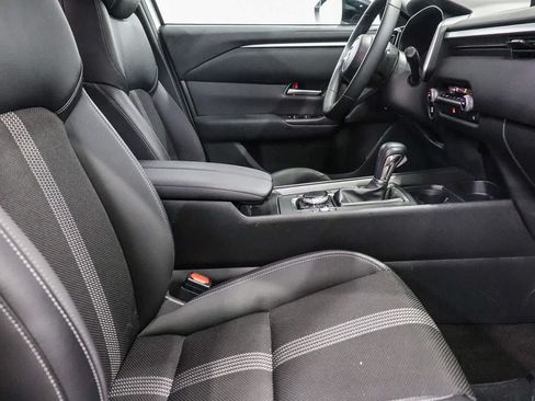 Used 2024 MAZDA CX-50 AWD 2.5 S w/ Select Package image 17