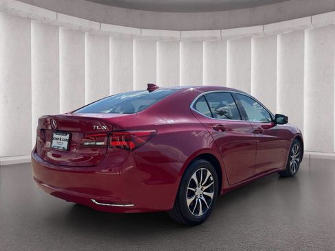 Used 2017 Acura TLX image 5