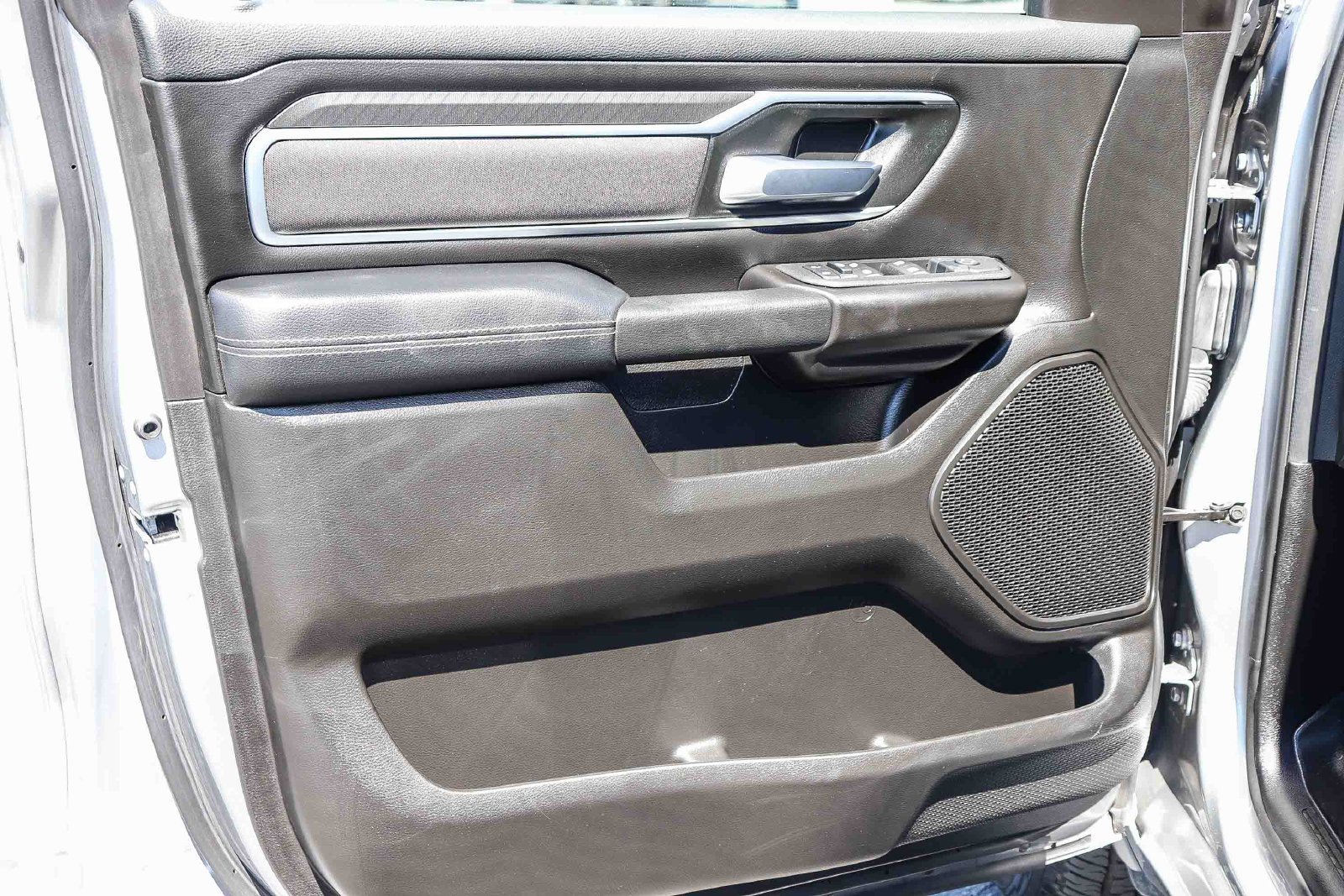 Used 2025 RAM 1500 Big Horn AWD/4WD image 22
