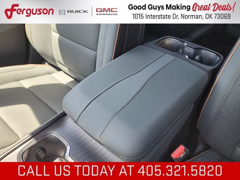 New 2026 GMC Acadia AT4 w/ Super Cruise Package AWD/4WD image 34