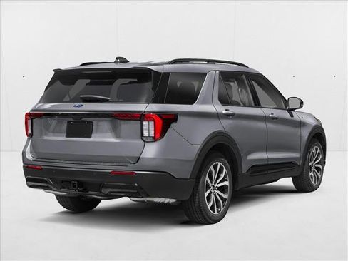 New 2026 Ford Explorer ST-Line w/ ST-Line Street Pack image 2