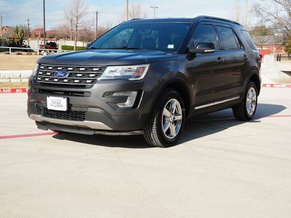 Used 2017 Ford Explorer XLT w/ Equipment Group 202A