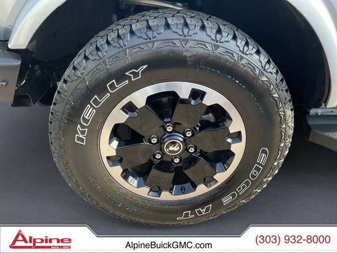 Used 2021 Ford Bronco Outer Banks AWD/4WD image 12