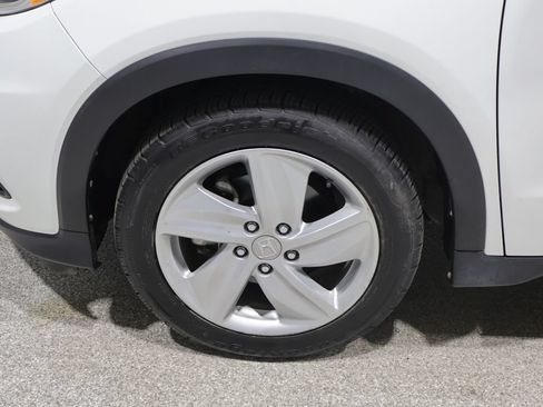 Used 2019 Honda HR-V EX-L image 8