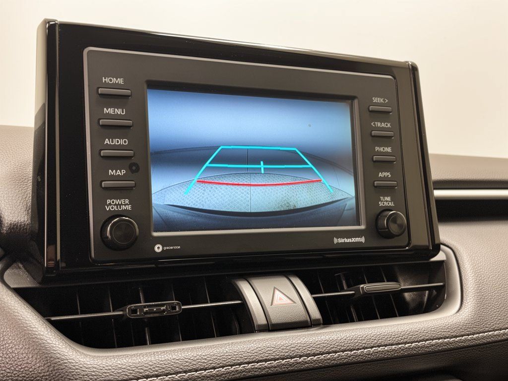 Used 2021 Toyota RAV4 XLE w/ Convenience Package FWD image 24