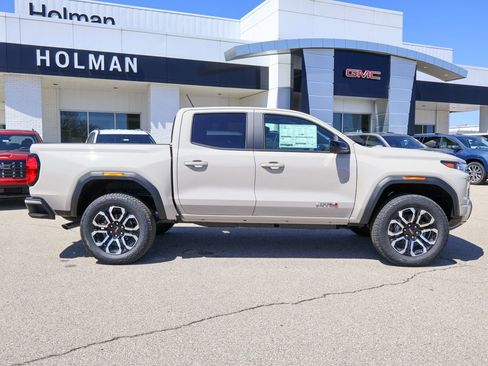 New 2026 GMC Canyon AT4 image 2