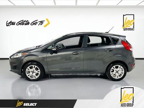 Used 2016 Ford Fiesta SE w/ Cold Weather Package image 8