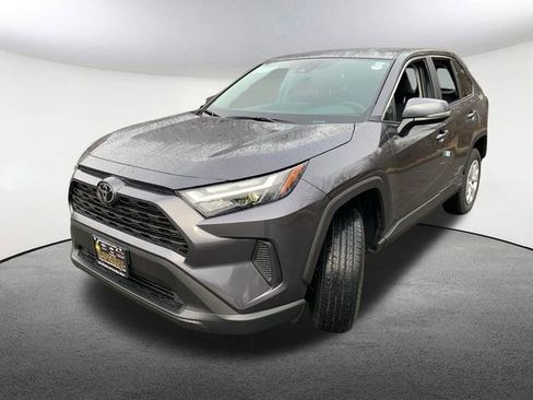 New 2025 Toyota RAV4 LE image 6
