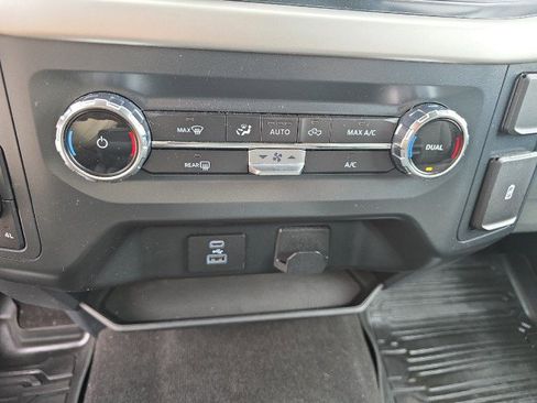 Used 2022 Ford F150 XLT w/ Equipment Group 301A Mid AWD/4WD image 31