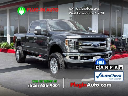 Used 2019 Ford F250 XLT w/ XLT Premium Package AWD/4WD image 3