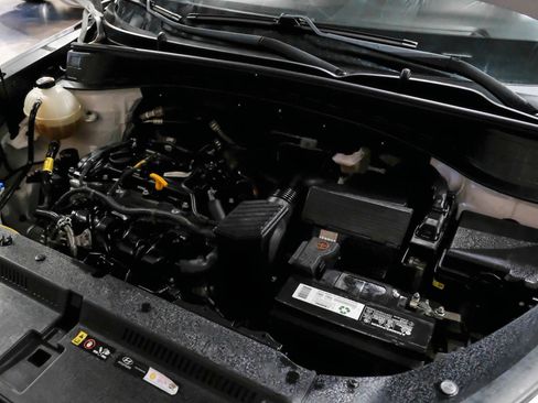 Used 2019 Hyundai Tucson Value FWD image 59