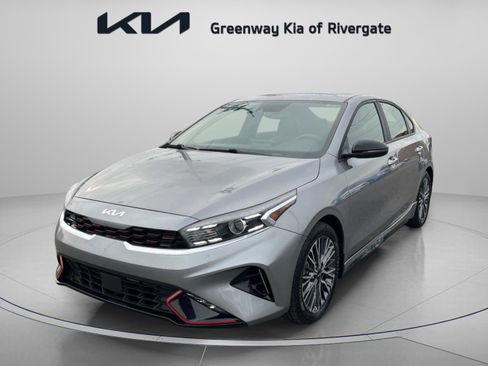 Used 2023 Kia Forte GT-Line w/ GT-Line Premium Package image 3