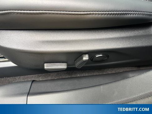 Used 2023 Ford Mustang Mach-E Premium image 42