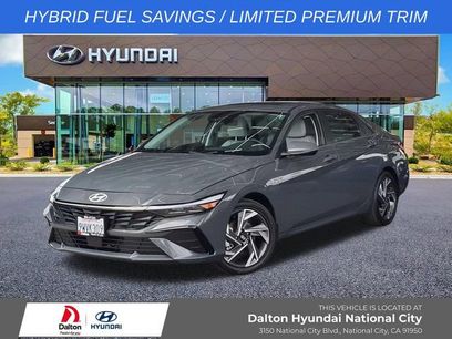 Used 2025 Hyundai Elantra Limited