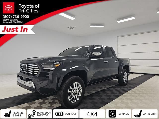 Used 2024 Toyota Tacoma Limited w/ Limited Package (LT) AWD/4WD image 2