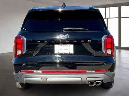 Used 2023 Hyundai Palisade Limited w/ Cargo Package image 5