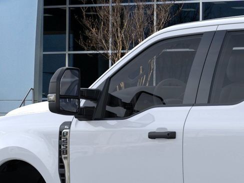 New 2026 Ford F250 XL w/ XL Driver Assist Package image 20