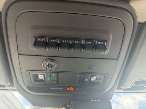 Used 2024 Ford Bronco Wildtrak AWD/4WD image 46