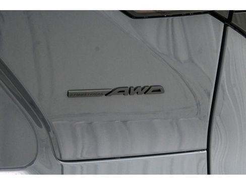 New 2026 Subaru Solterra Premium image 37