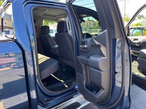 Used 2019 Chevrolet Silverado 1500 LT w/ All-Star Edition AWD/4WD image 30