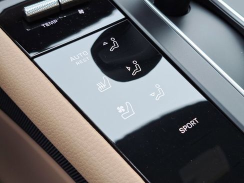 New 2026 Porsche Macan image 34