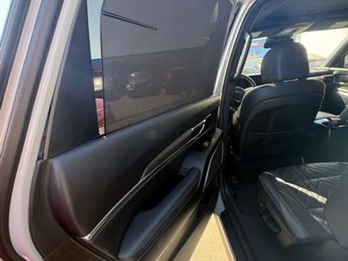 Used 2024 Kia Telluride EX X-Line image 11