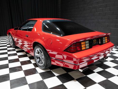 Used 1987 Chevrolet Camaro Z28 image 19