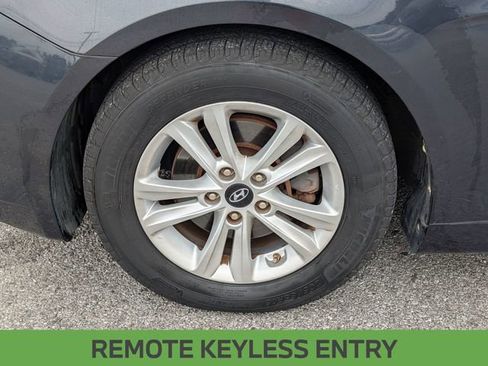 Used 2013 Hyundai Sonata GLS FWD image 11