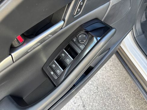 Certified 2025 MAZDA CX-30 AWD 2.5 S w/ Select Sport Pkg image 11