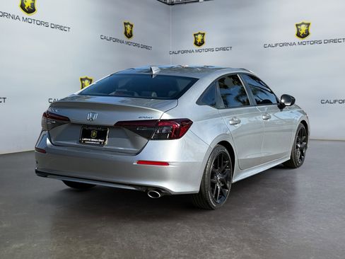 Used 2025 Honda Civic Sport image 5