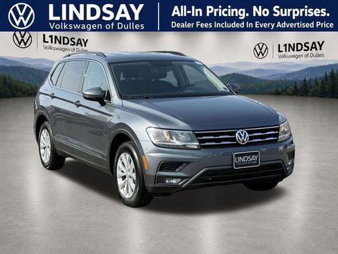 Used 2018 Volkswagen Tiguan SE FWD image 1