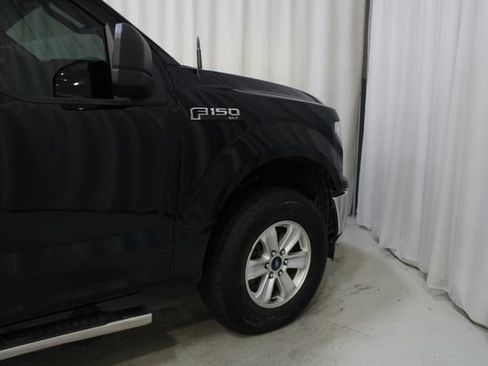 Used 2018 Ford F150 XLT AWD/4WD image 25