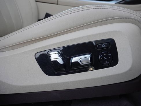 Used 2019 BMW X7 xDrive40i w/ Luxury Seating Package image 43