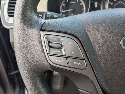 Used 2017 Hyundai Santa Fe Sport FWD image 29