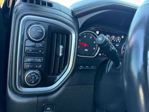 Used 2022 Chevrolet Silverado 3500 High Country w/ Z71 Off-Road Package image 31