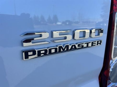 New 2026 RAM ProMaster 2500 w/ Quick Order Package 22G SLT image 6