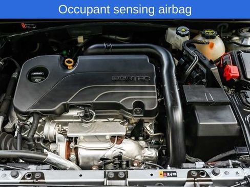 Used 2025 Chevrolet Malibu RS image 33