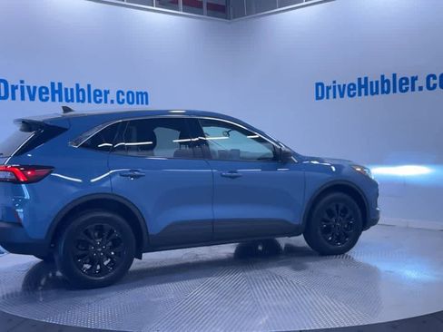 Used 2023 Ford Escape Active image 3